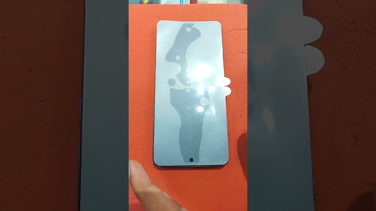 OnePlus 13 unbreakable membrane screen guard / how to apply screen guard 