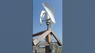 Smaraad X3 turbine real wind voltage output, first test. #windturbine