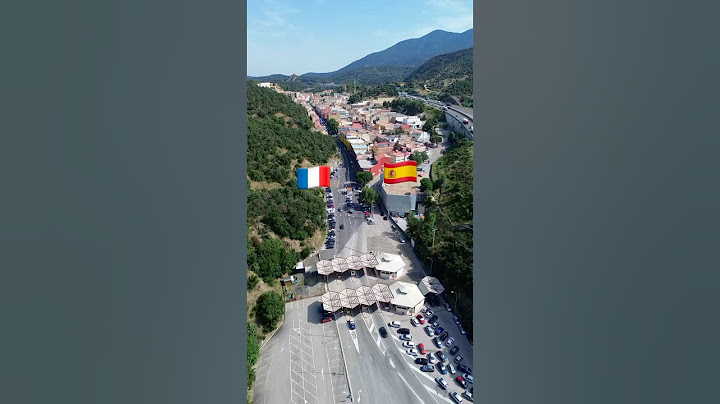 Así es la frontera entre España 🇪🇸 y Francia 🇫🇷 #españa #frontera #francia #leperthus #paulinog