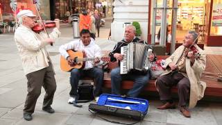 The Sound Of Vienna - Music At The Streets Of Vienna - HD