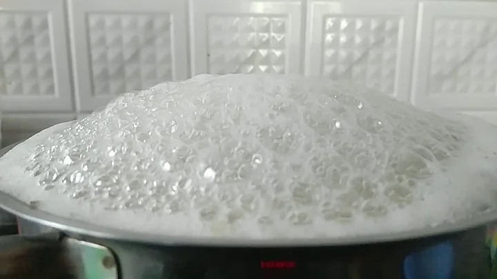 Boiling Water in Slow Motion