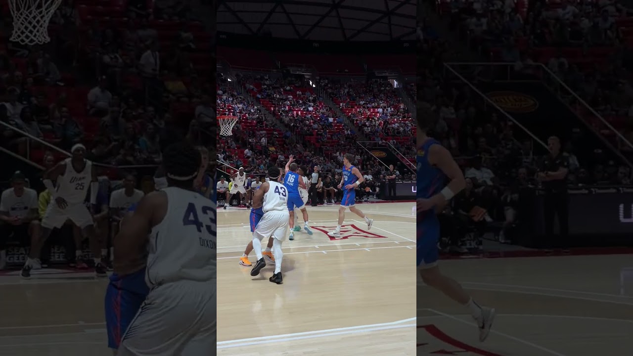 Harmon hits the Euro Step π¨