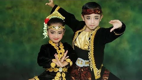 Jaipong Aduh Manis AUREL & GHIFARI Kelas 2 dan 3 SD