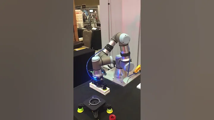piCOBOT® on Universal Robot at 2018 CRAV - Piab