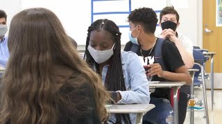 No Decision Yet On Mask Mandate For Miami-Dade Schools