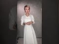 首が綺麗に見えるワンピースん作りました