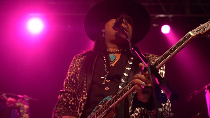 Micki Free Live At Oakley Lindsay Theater