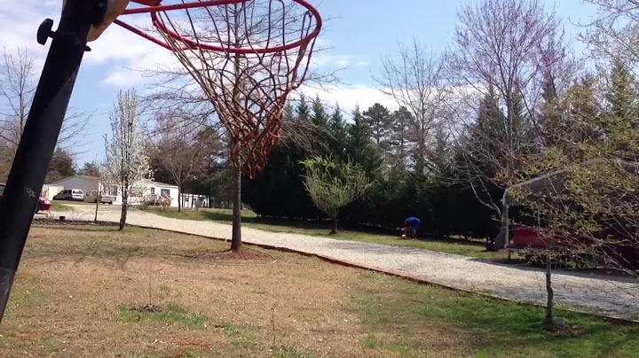 Insane Basketball soccer shot! Homer Ramirez Salgado