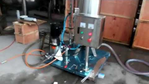 máy trộn Co2, máy chiết rót nước giải khát có gas