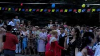 Download Lagu Flori de liliac (cristina sprincian) MP3 Download Lagu Flori de liliac (cristina sprincian) MP3