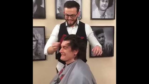 Саша Гудков не хочет быть Пахмутовой