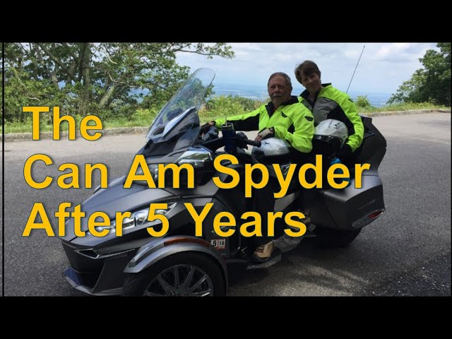 2024 Can-Am Spyder RT - 3-wheel touring motorcycle