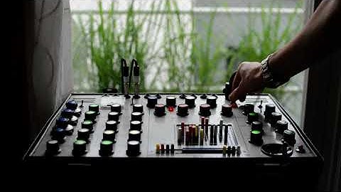 Zen SYNTHI meditation #16 (generative music by only EMS Synthi AKS) / 町田良夫 Yoshio Machida