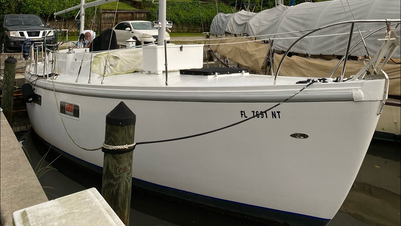 [Ep. 2] I bought a 35-foot sailboat in Florida!