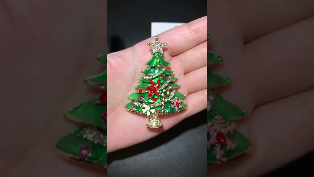 Christmas Tree Women Men Enamel Party Office Brooch Pin Gifts
