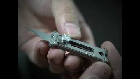 MecArmy EK12 Mini Titanium Keychain Utility Knife