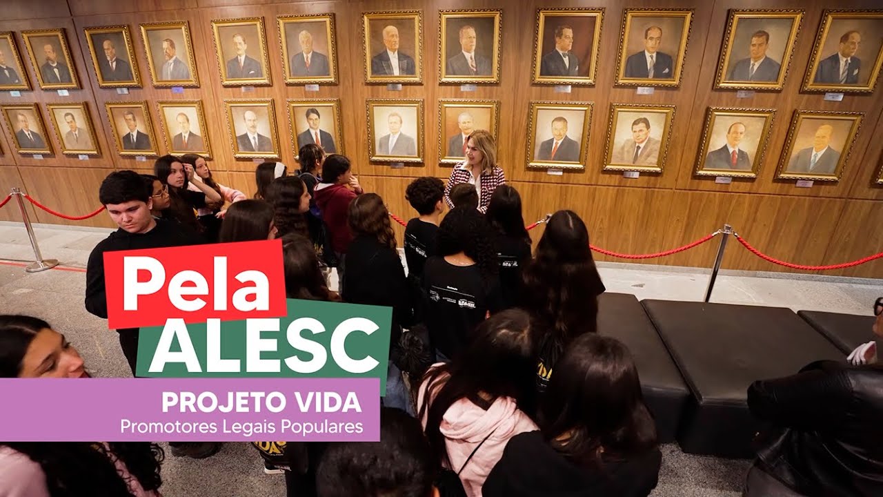 Pela Alesc - Jovens de projeto social visitam a Alesc - 01/10/25