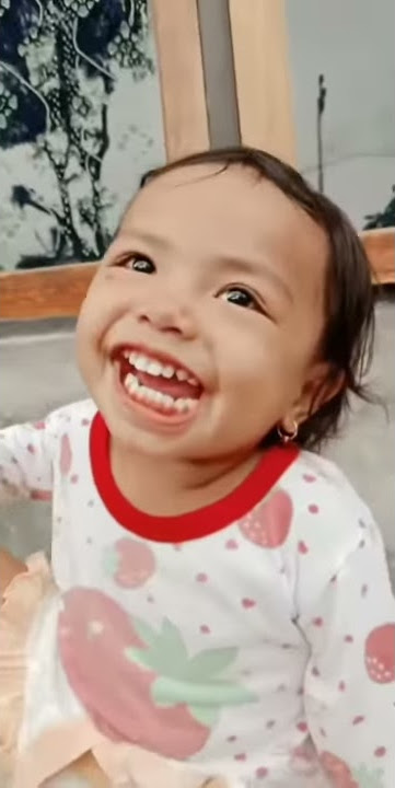 story WA 30 detik 'baby lucu'
