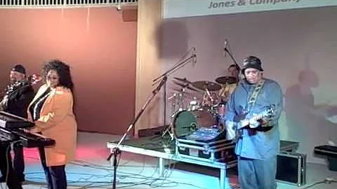 Jones & Company Live at HarborWalk Village