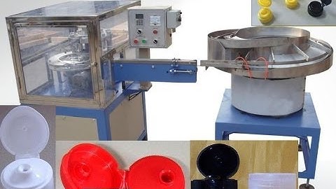 High Speed Push pull Rotary caps assembly machine lining equipment tappi Macchina di assemblaggio