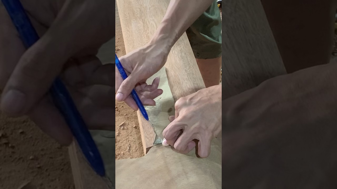 Classic style wooden table and chair leg design. wood wooden_table 