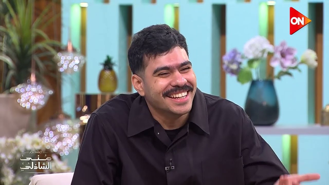 ده مش ابني 😂 والد احمد رمزي عيط اول ماابنه دخل الاستوديو