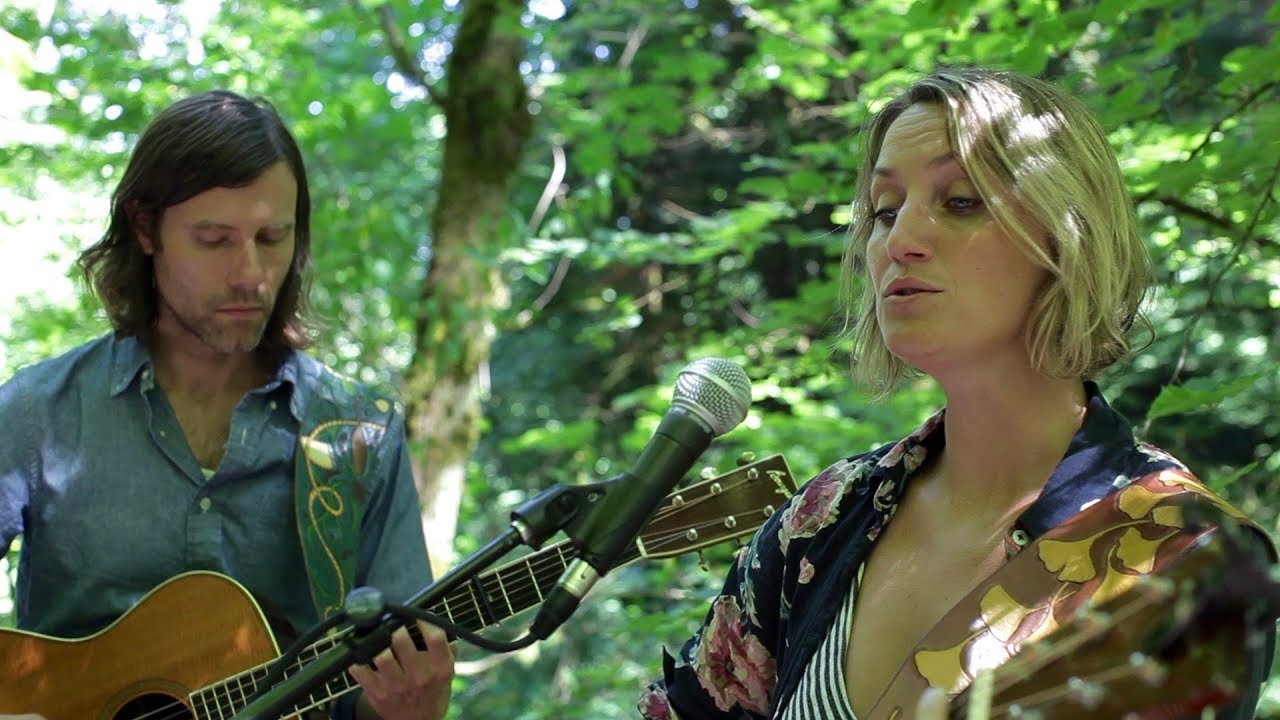 Guarda Joan Shelley - Where Ill Find You (opbmusic) su YouTube Guarda Joan Shelley - Where Ill Find You (opbmusic) su YouTube