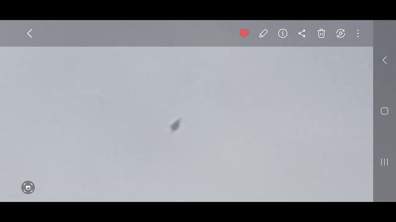 REAL DISCLOSURE UAP UFO Part 2 NHI  ZOOM Demon Manta Ray :37 from Top Left Angel Light :50 top Centr