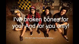 Pierce the Veil - One Million Dollar Houses Lyrics