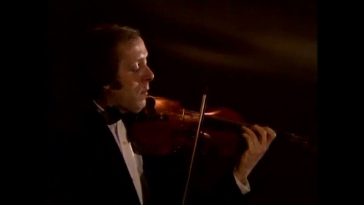 ANDREI KORSAKOV.  I. Albeniz - Tango (S. Dushkin), F. Kreisler - Syncopation [I. Miroshnikova]