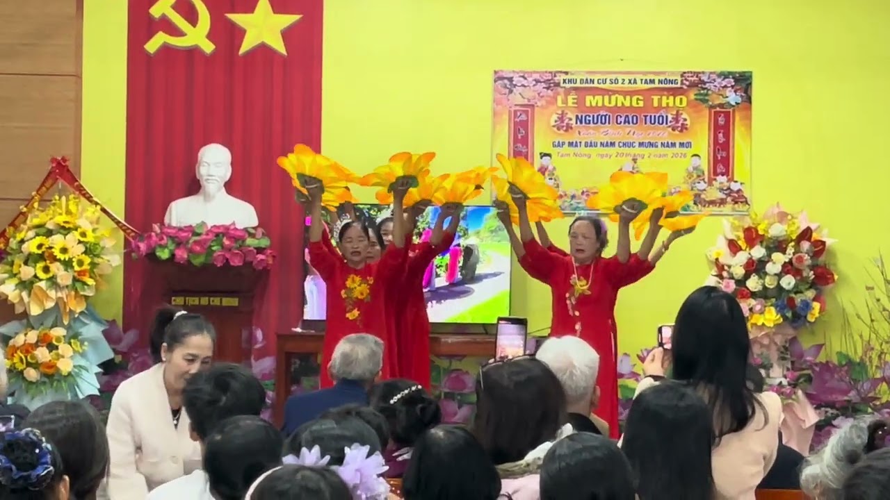 Mừng thọ cho các cụ tại khu 2 xã tam nông 