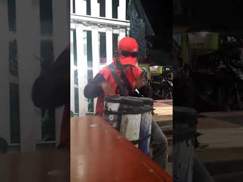 Pengamen Banyuwangi Lucu Sempet Viral Di Whatsapp