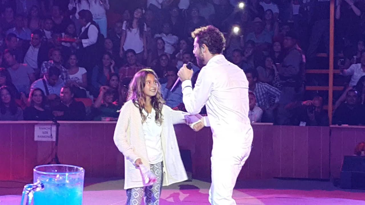 David Bisbal canta: Yo te bendigo mi amor