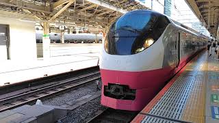 【特急ときわ67号勝田行き】E657系カツK12編成（スカーレットブロッサム塗装）が東京駅8番線から発車するシーン（67M）2025.07.31
