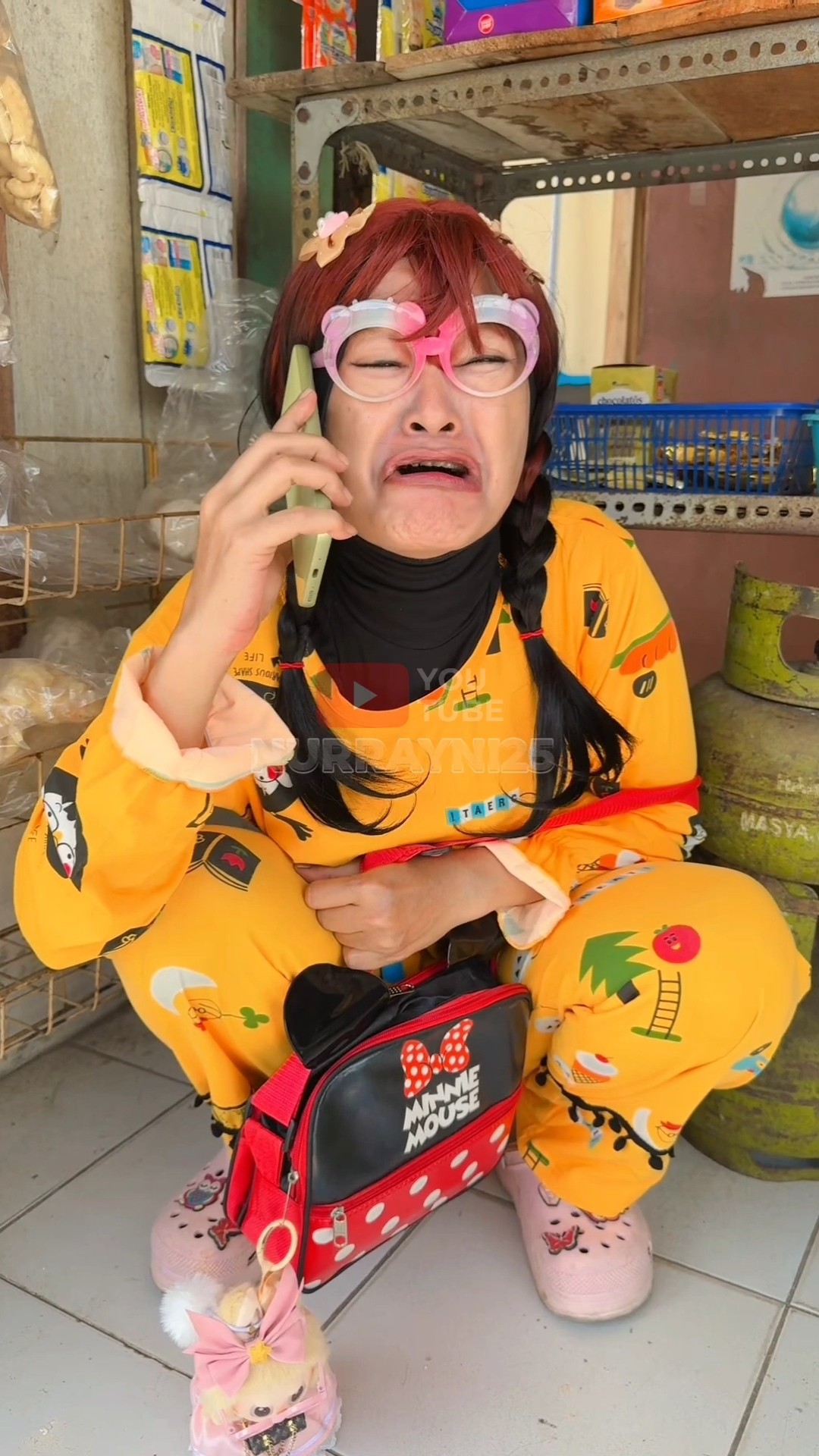 NUR KETINGGALAN DI PASAR MAK ?| NURRAYNI25
