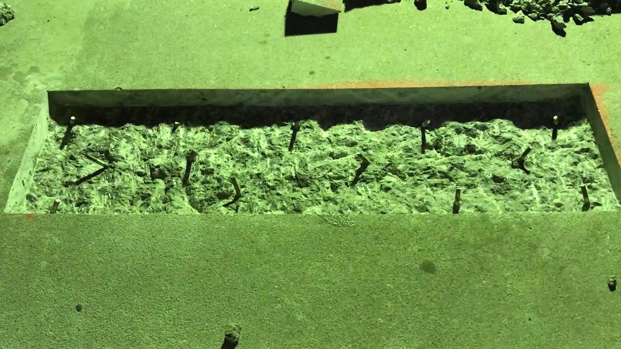 Ямочный ремонт цементобетонного покрытия на взлётной полосе - YouTube