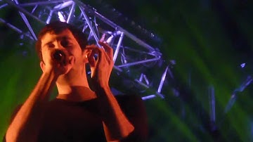 Example - Leeds Millennium Square - 05-05-12