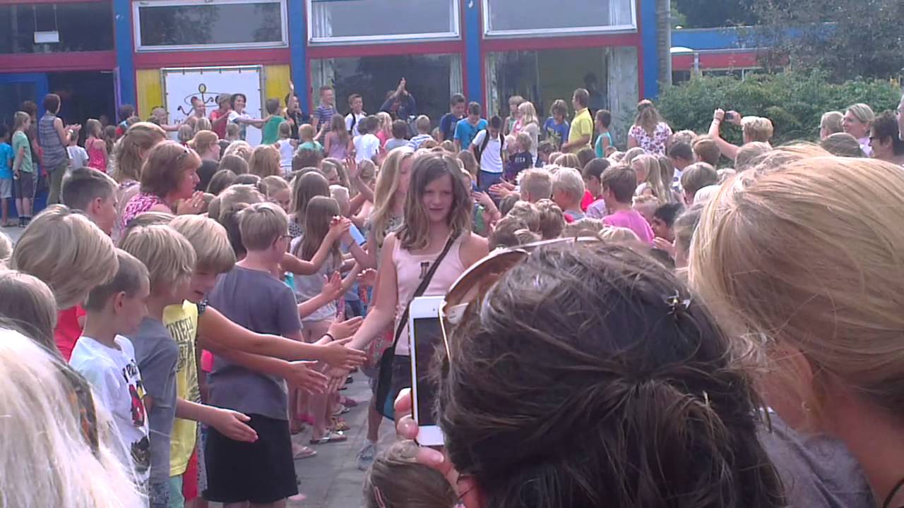 Laatste schooldag groep 8 PWAschool te Beusichem