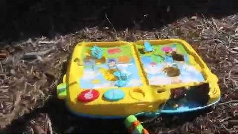 Touch and Learn Storytime Destruction