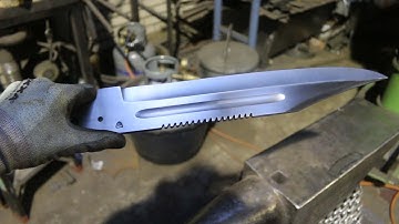 Forging the Prototype 2 game bowie knife, part 1, forging the blade.