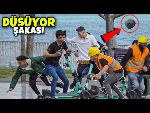 İŞÇİ KILIĞINDA İNSANLARI TROLLEDİK !( ÇILGIN ŞAKA )!