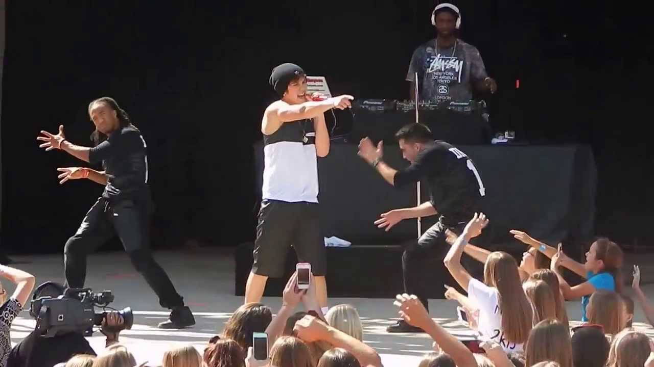 Austin Mahone Performing 11:11