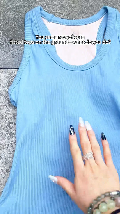 50-year-old mom tries her daughter’s no-bra top… And broke the internet. 👵➡👩‍🦳 #AgeIsJustANumber