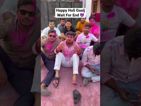 Save waater ka gyaan uttar pradesh me nahi dena hai gaaij..! #happyholi #shilpiraj #lucknow #awadhi