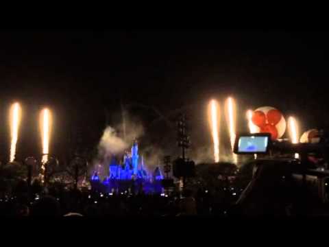 2014迪士尼萬聖節煙火表演part1