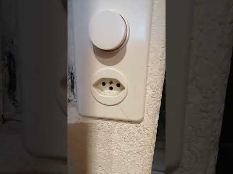 Steckdose Dimmer demontieren