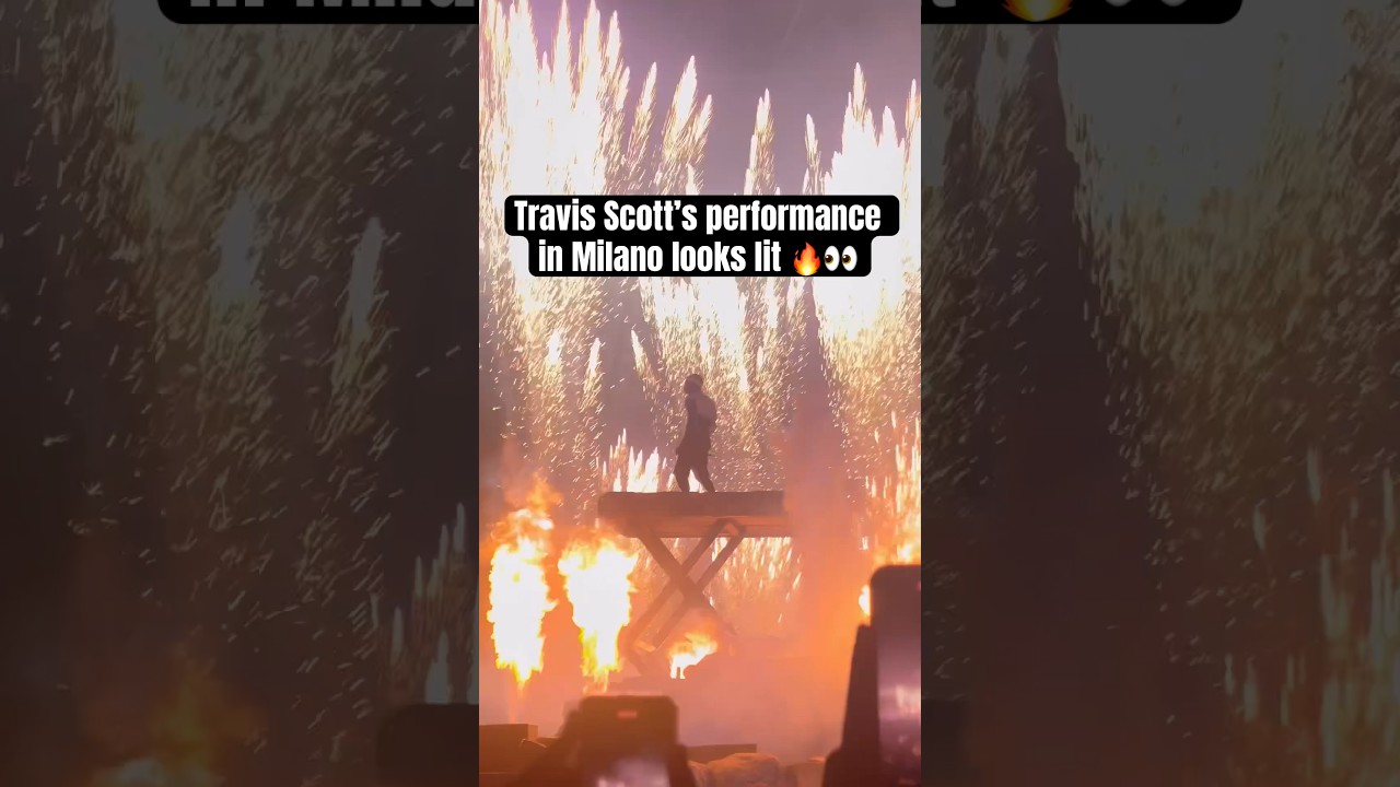 The PYRO at Travis Scott shows gets INTENSE 🔥