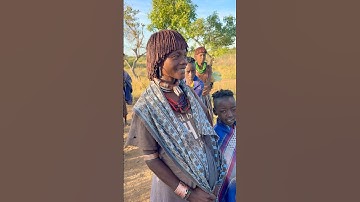 Banna tribe women trying to flirting me #banna #ethopia #africa #love #women #funny #travel #comedy