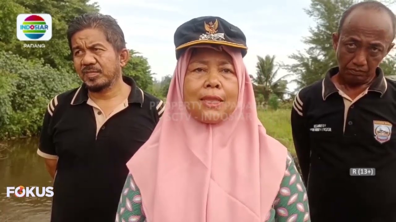 RIBUAN WARGA MALIGI DI SASAK RANAH PASISIA, PASBAR, TERISOLASI,  KARENA JEMBATAN MEREKA AMBRUK