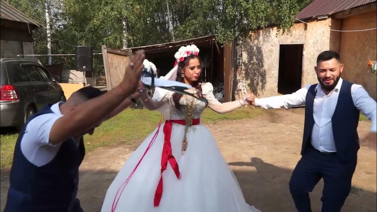 Цыганская свадьба в мичуринске. Невеста цыганка. Цыганская свадьба 2023. Цыганская свадьба нижний новгород. Цыганская свадьба ужасы.
